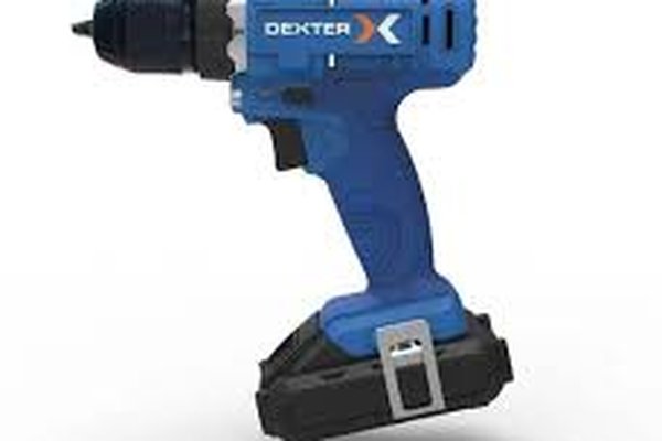 Шуруповёрт Dexter ML-CD92-180S